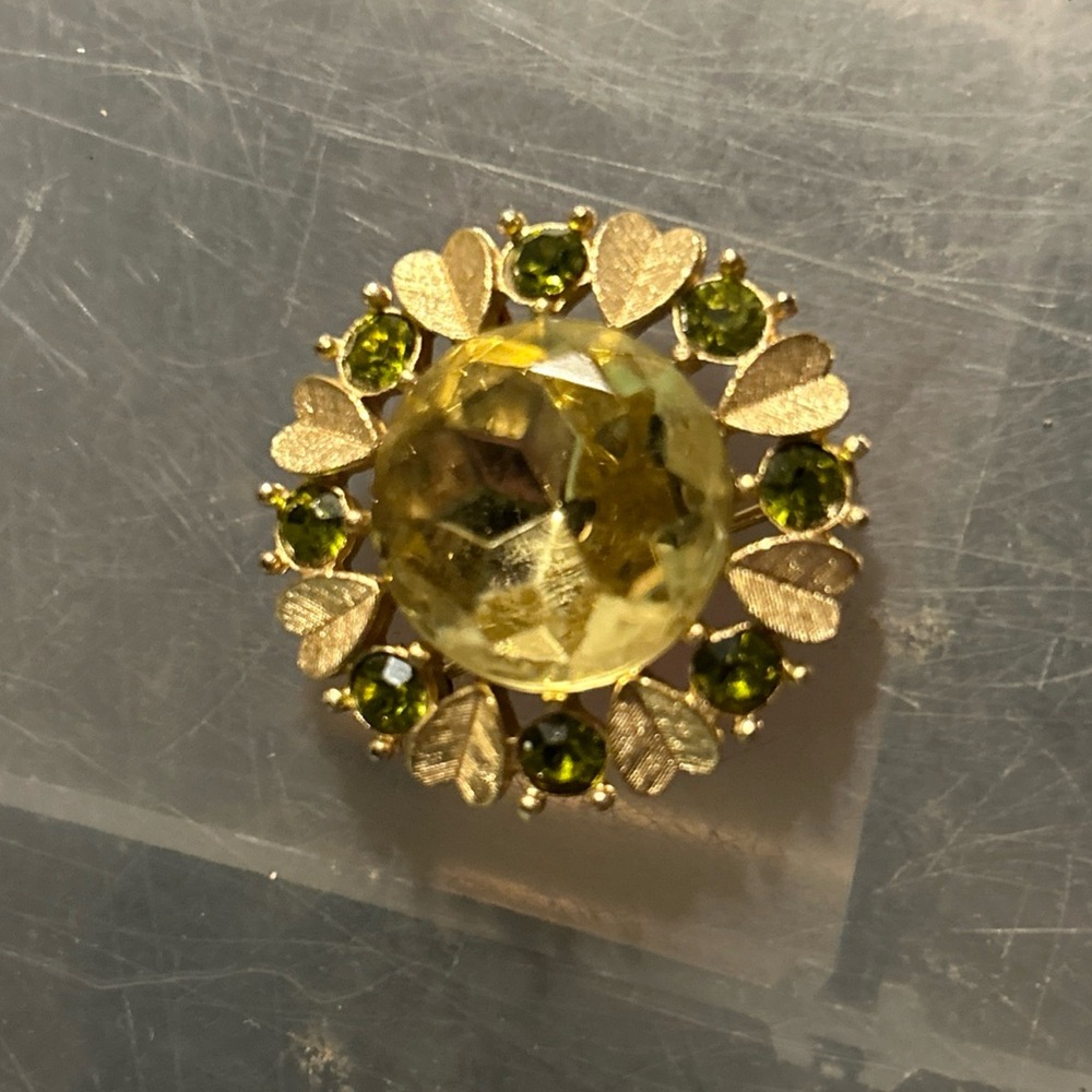 Elegant Gold and Green Avon Gemstone Brooch